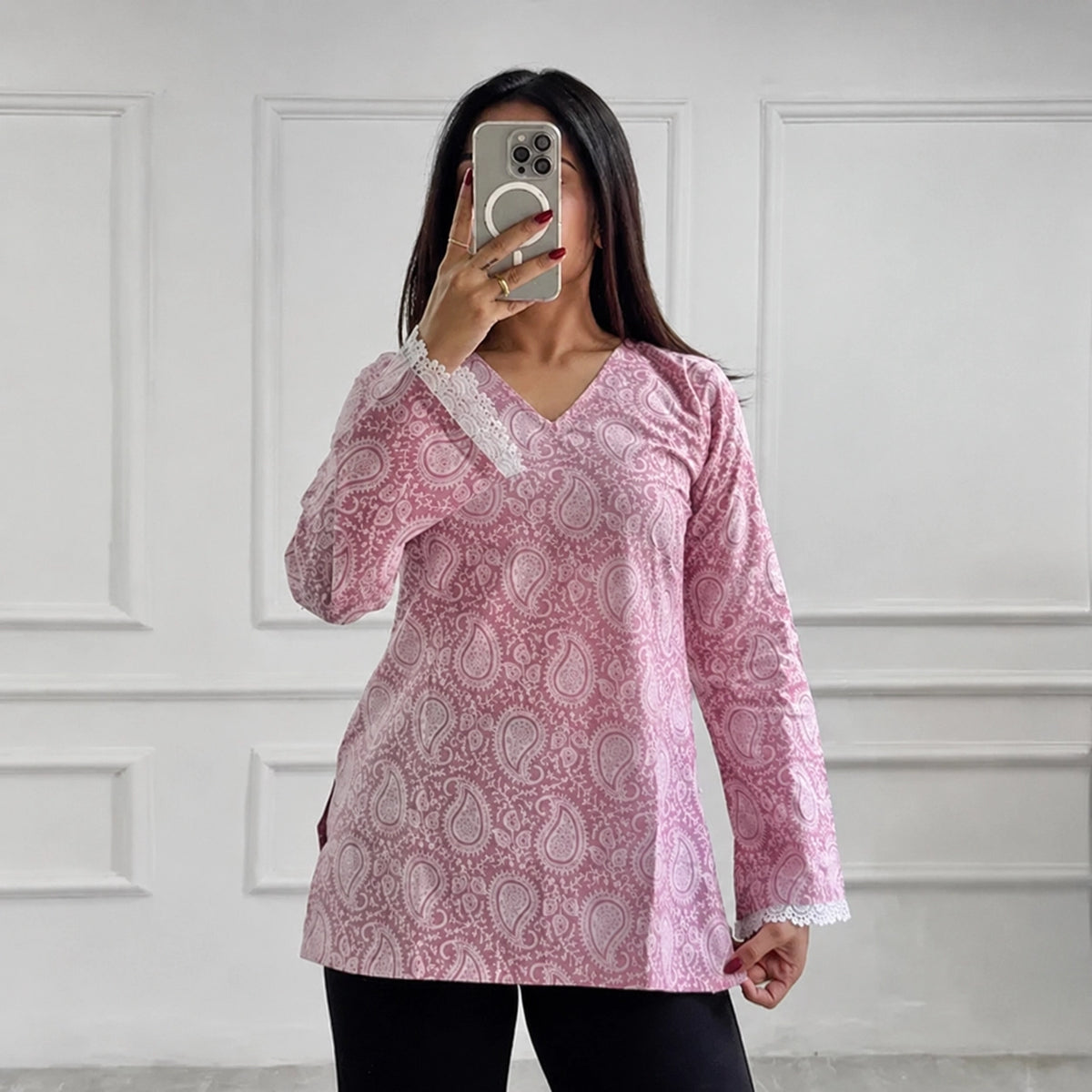 Pink palsley women's short kurti - XPSKT